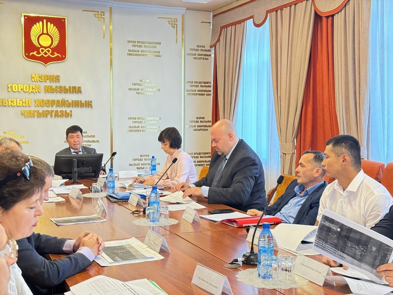 Тепла хватит всем: в Кызыле прошли публичные слушания по актуализации схемы теплоснабжения