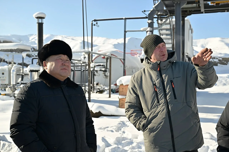 Владислав Ховалыг посетил производственную базу СЗ ООО «Бастион»