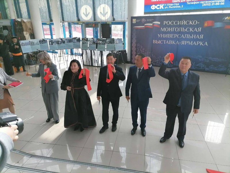 Республика Тыва приняла участие в XI Российско-Монгольской международной выставке-ярмарке, представив продукцию мастеров народных художественных промыслов