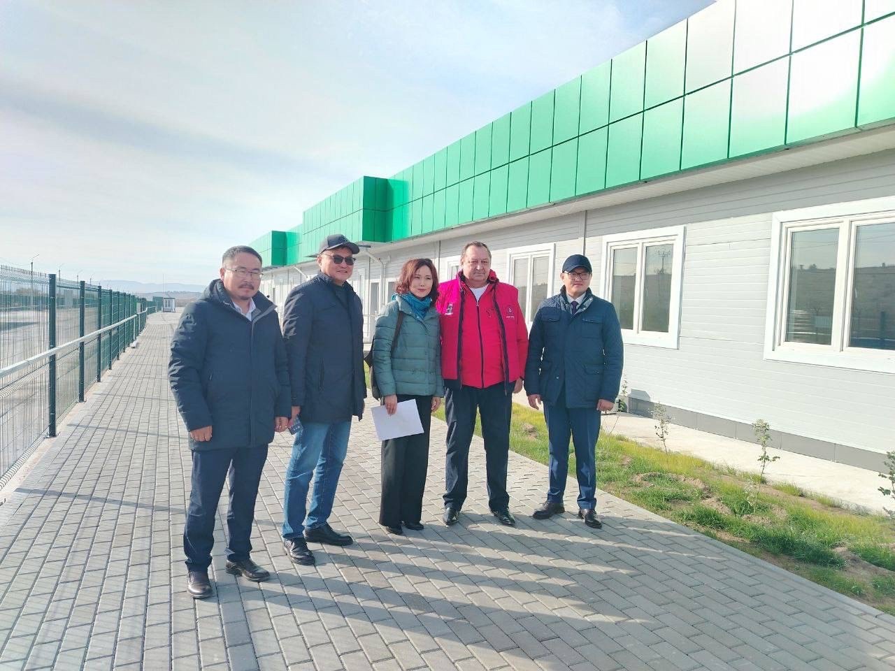 Делегация Республики Тыва провела переговоры по вопросам сотрудничества в Таможенно-логистическом терминале «Кяхта» и свободной экономической зоне «Алтанбулаг»