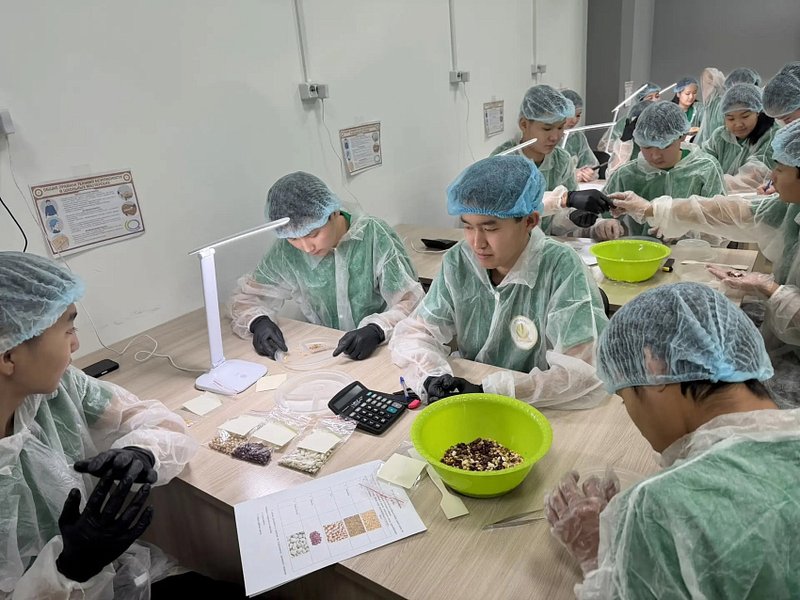 В Туве в 2026 году по нацпроекту «Технологическое обеспечение и продовольственная безопасность» планируют открыть 24 агрокласса